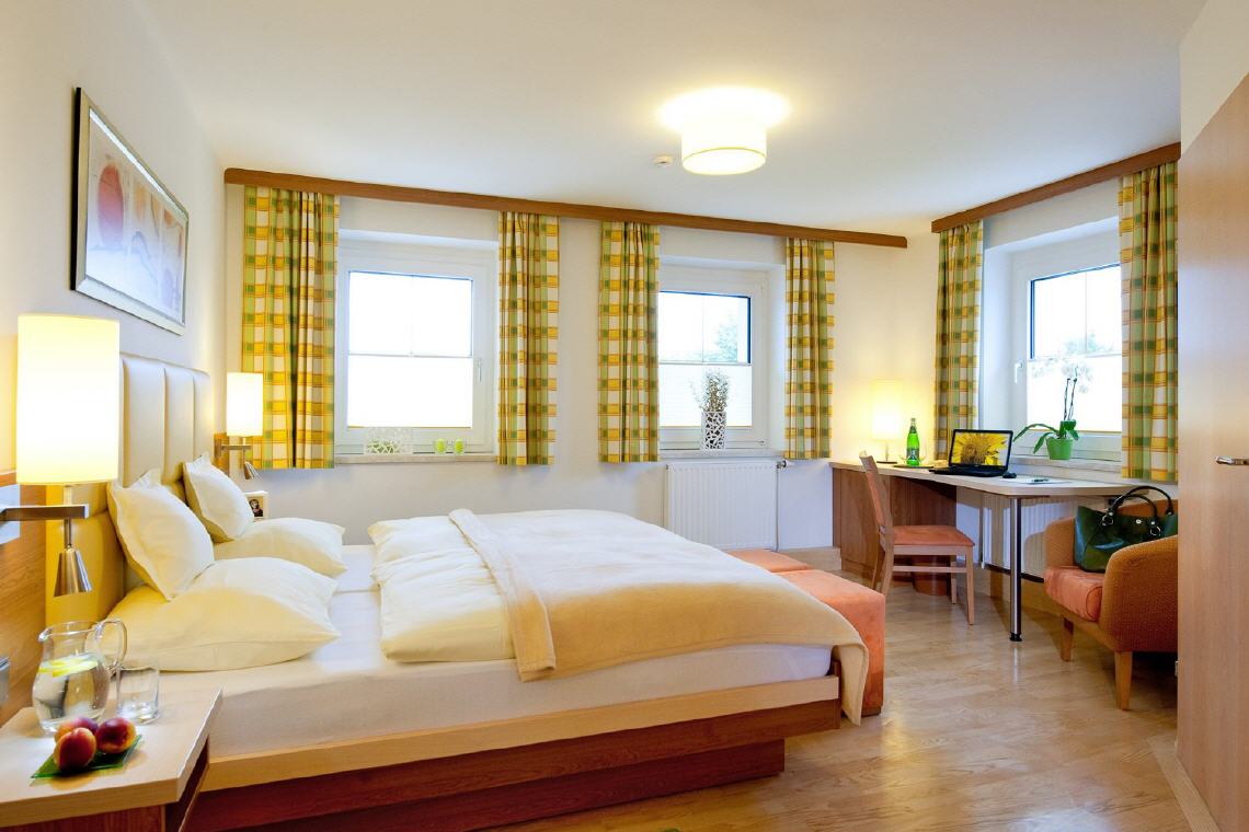 Zimmer im Hotel Sonnenhof